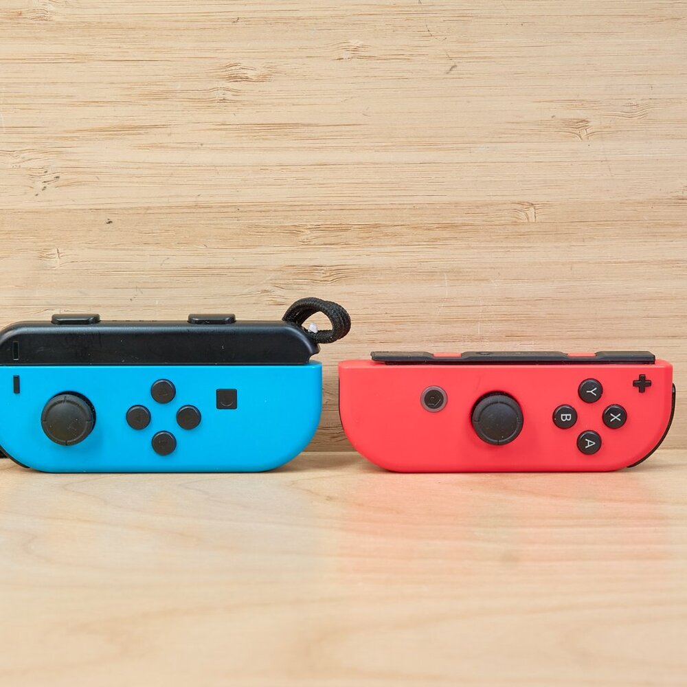 Nintendo Switch Joy-Con Controller Set, Left Blue, Right Red, Tested Working